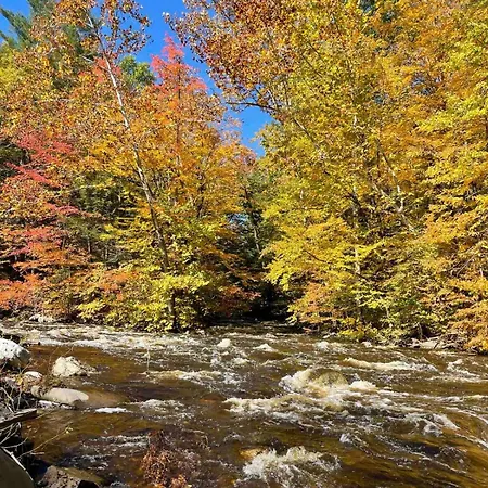 Twin Creeks, Waterfront Catskills Retreat